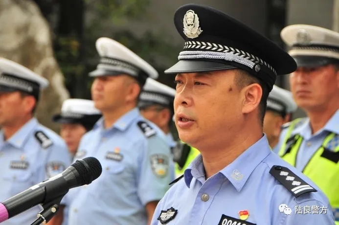 【我为群众办实事】陆良公安机关组织全警开展“进社区、访民情、听民意”大走访专项行动