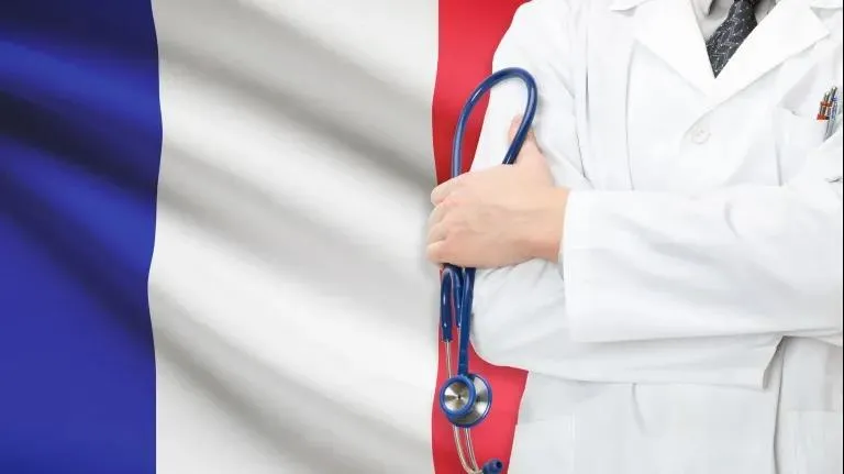 法国留学费用大公开!在法国,我们都是这样优雅而体面地抠门儿的