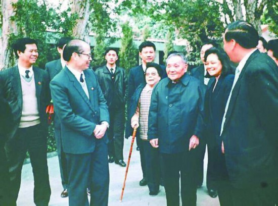 深圳奇迹是谁创造的？当年4个经济特区，为什么