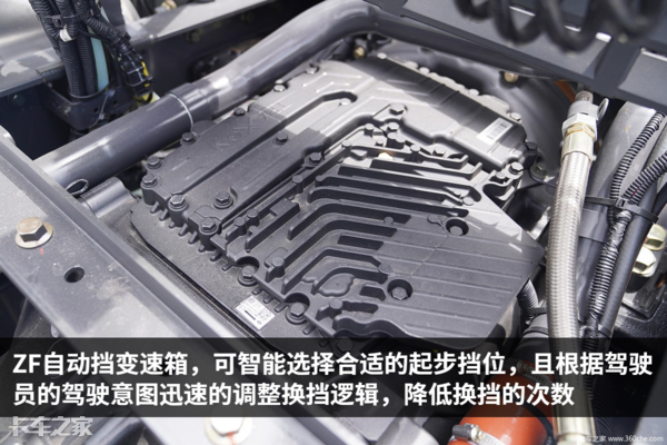 600马力+12速自动挡，详解1.2米大卧铺柳汽乘龙H