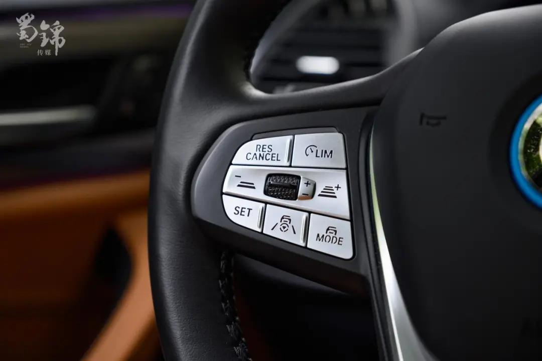 宁缺毋滥—试驾宝马iX3