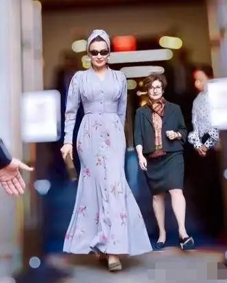 卡塔尔最传奇的女性--莫扎王妃彪悍的上位史