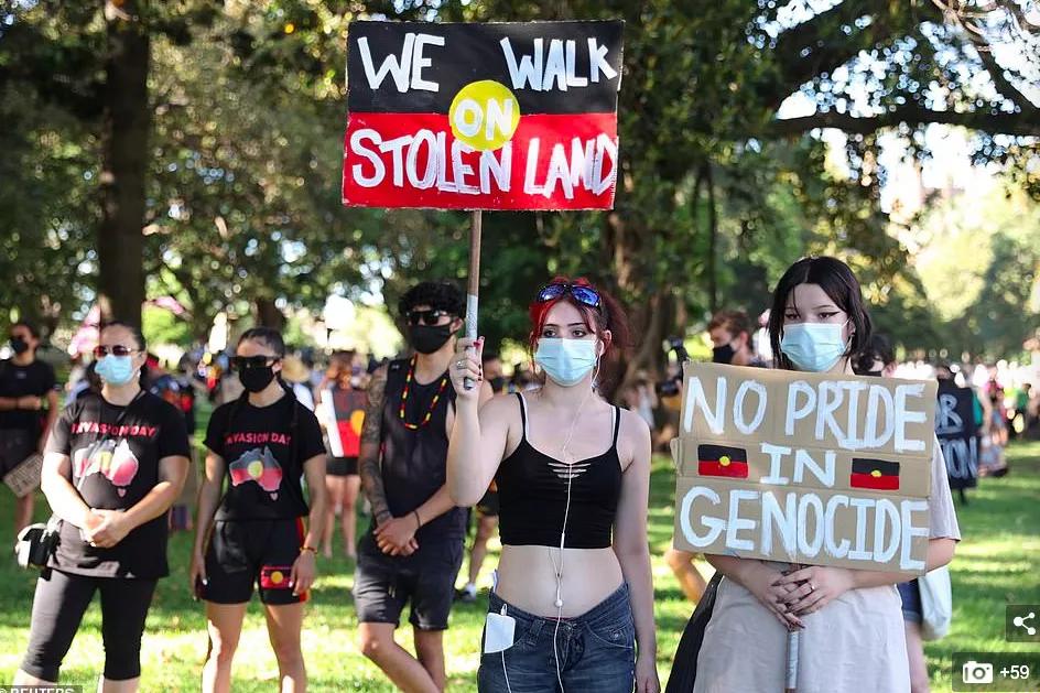 现场直击全澳大游行：上万澳洲土著抗议国庆日，警察出动围堵抓人