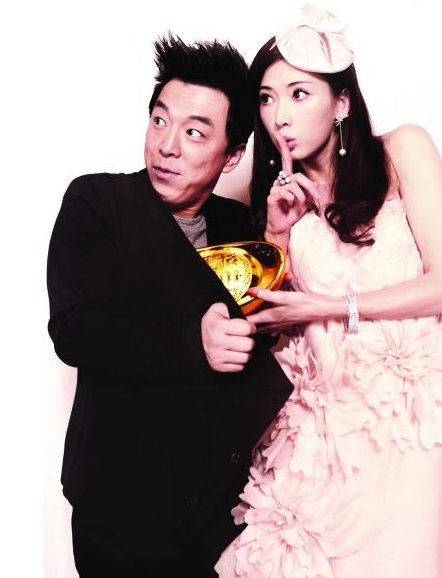 黄渤“隐藏”13年妻子，终于浮出水面，网友：难