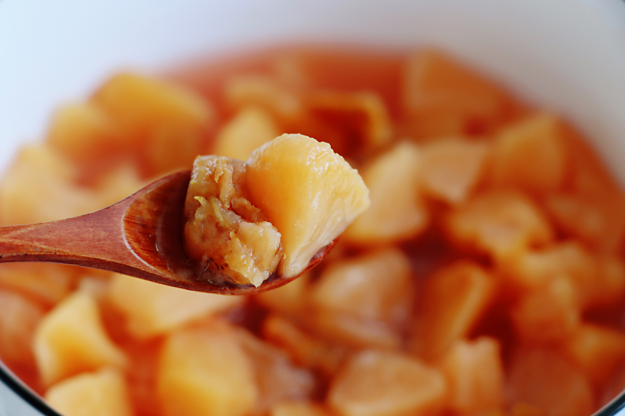 苹果和它是绝配，切块放锅里一煮，喝出水润白皙，营养美味别错过