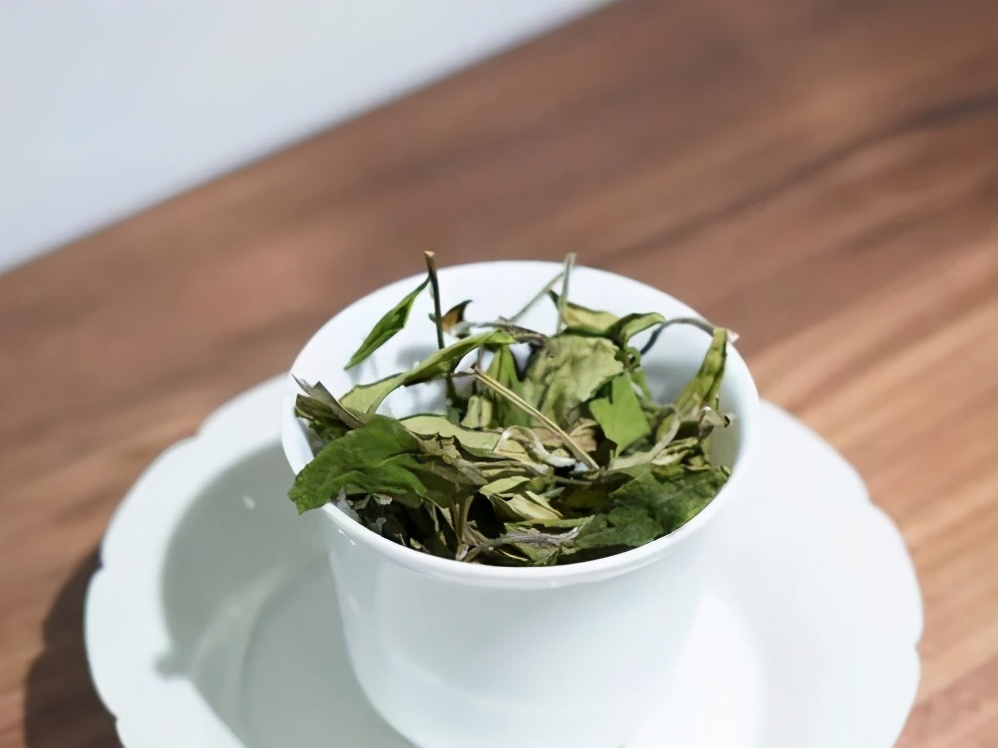谷雨白茶為什么好？與明前茶有什么不同？