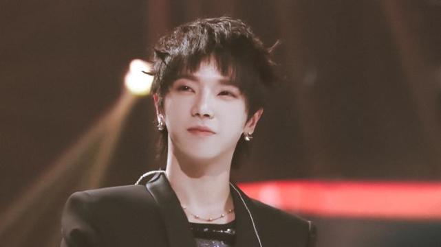 华晨宇张碧晨承认有女儿，名字曝光，网曝男方