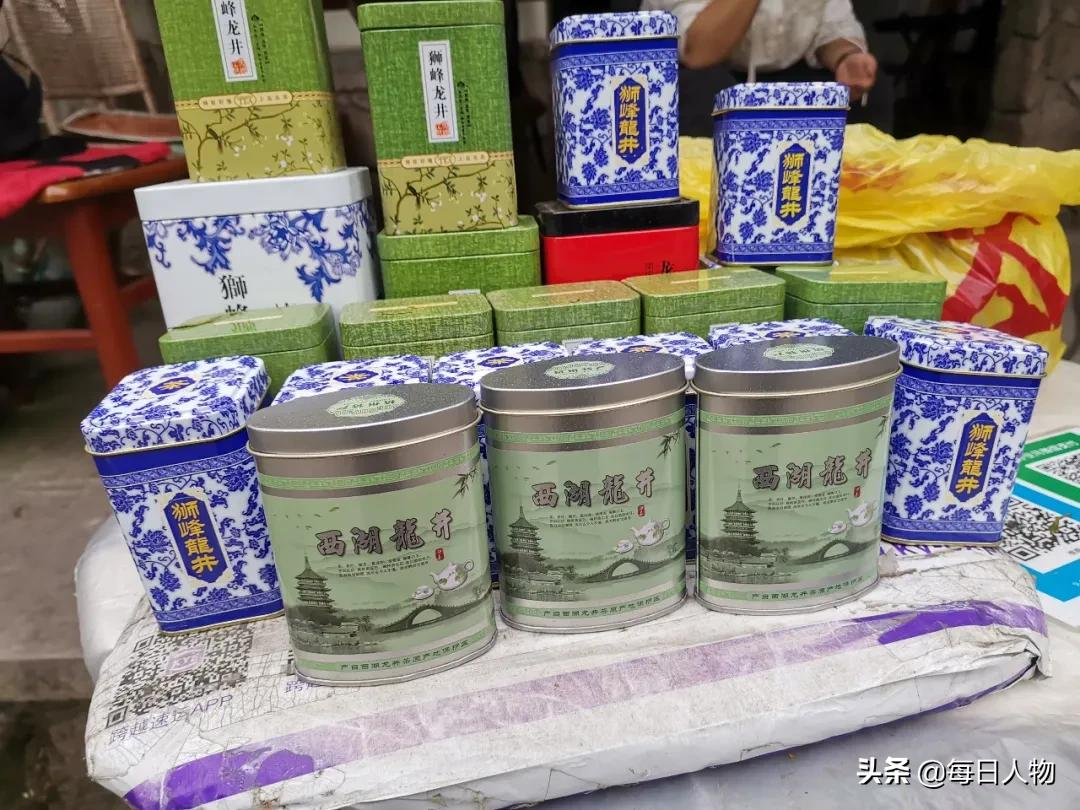 老奶奶接棒式诱导,精心策划的套路,没人能躲开龙井村茶叶骗局