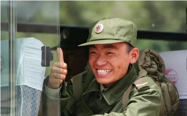 王宝强离婚案再生玄机，生日第二天遇车祸，任