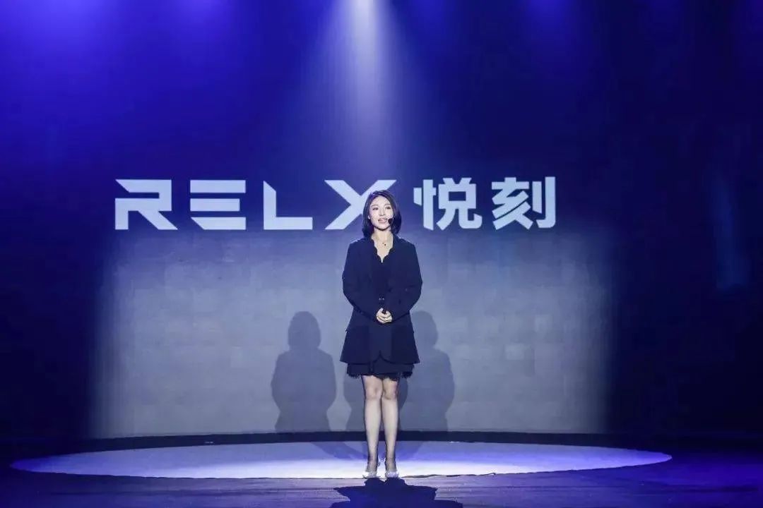 �����ỵ̈���ŮCEOǧ�����Ҵ���ˮ�������̾�ͷ����Σ���ع�