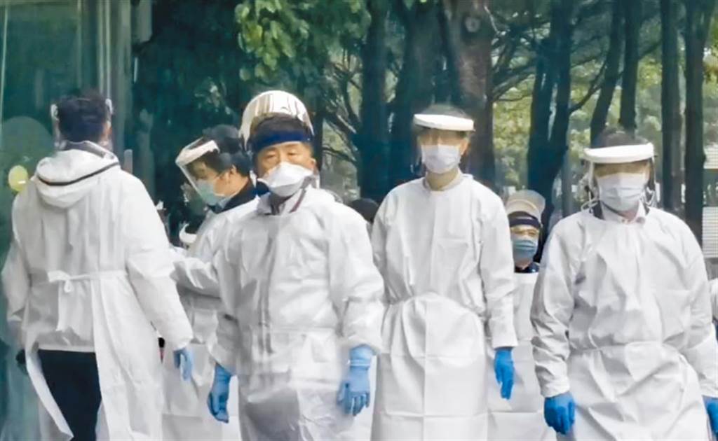 “台灣疫情指揮中心”統計：因接種疫苗導致死亡的案例高達655件