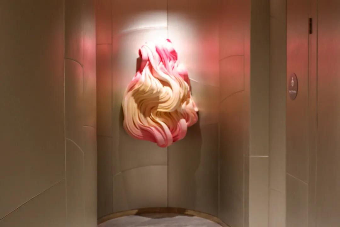 骚气的成都W酒店，潮爆装修大法值得品