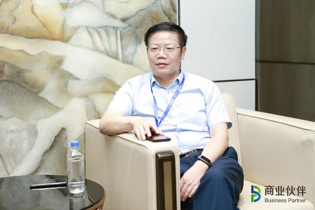 打造共生共赢云生态体系，重构数字战斗力