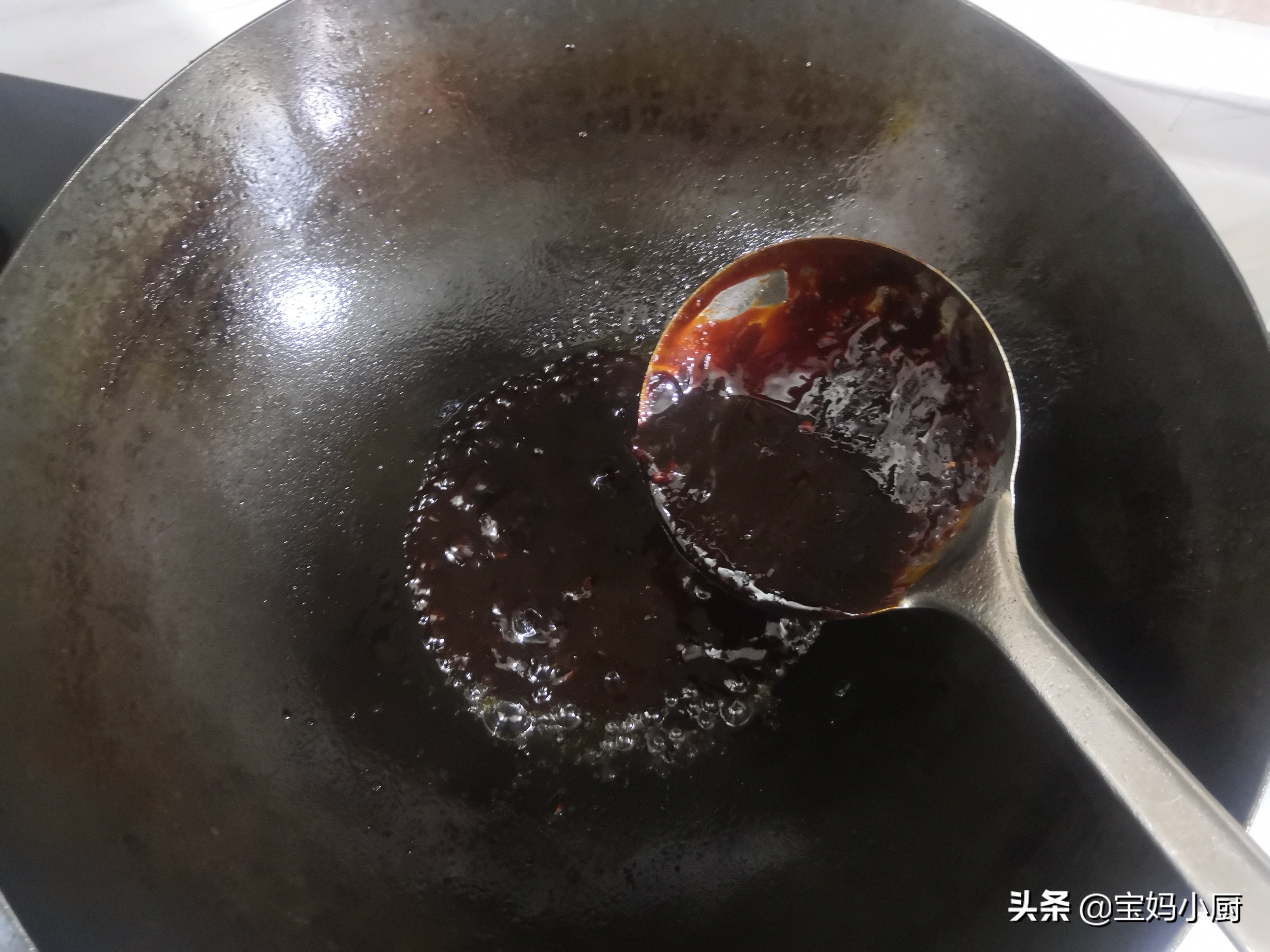 很靠譜的醬牛肉做法，年夜飯上每年必備，用料家常，電飯煲就搞定