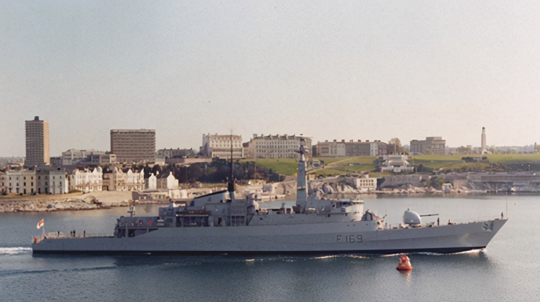 有钱花不如会花钱，买买买，让巴基斯坦海军成