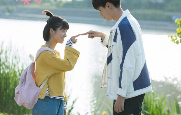 《致我们单纯的小美好》：宁愿错过十个江辰，也不会错过吴柏松