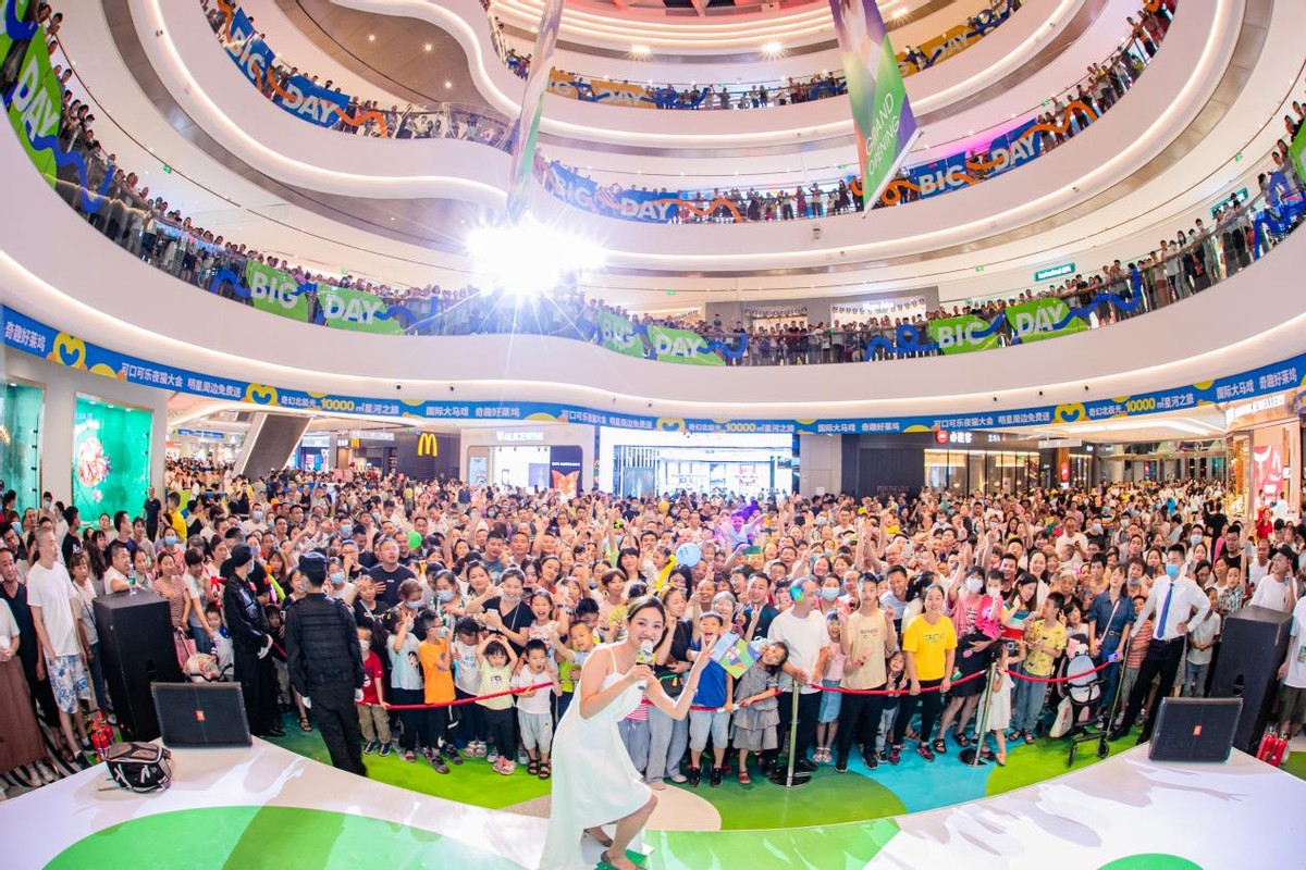 从天街现象到天街效应，龙湖究竟改变了什么？