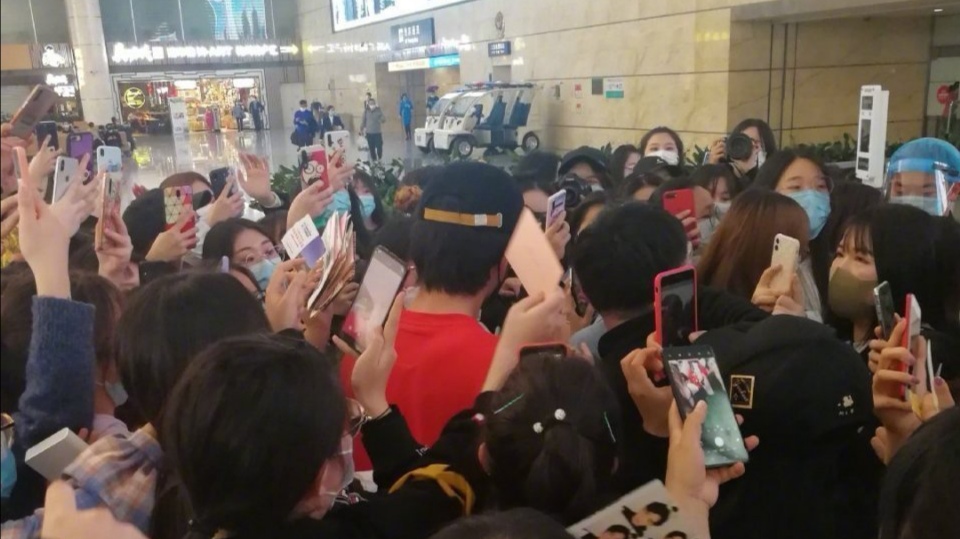 流量向左作品向右，技能满点、剧评颇佳的张新