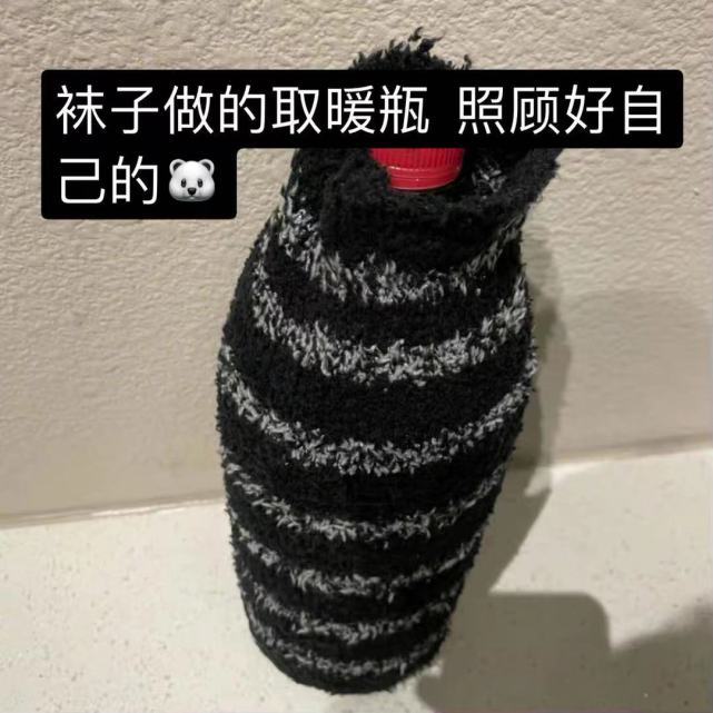 郑爽深夜发文自爆在美凄惨现状：喝自来水为生、卫生巾都要省着用