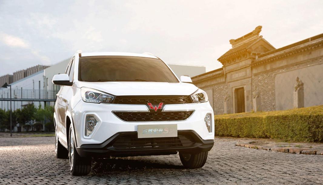 5万买一台既能家用，又能商用的车，该选谁？