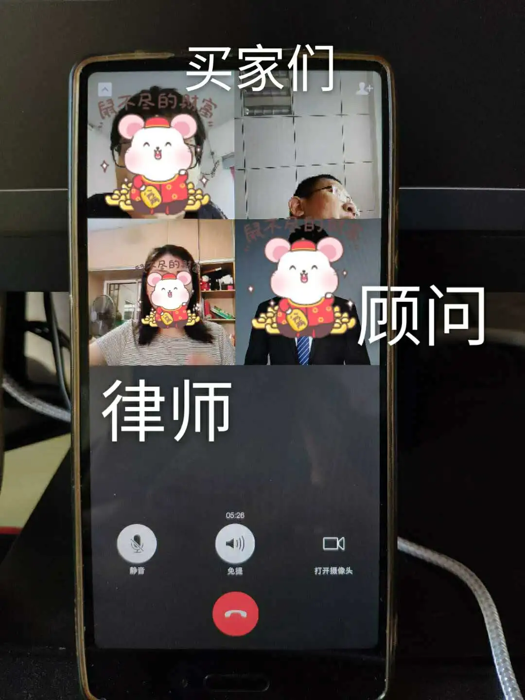 深圳“香港化”，有人拼尽全力留下来，有人逃