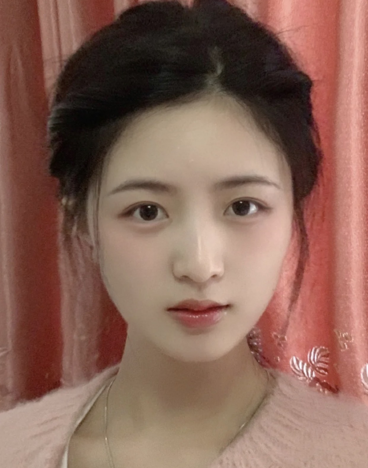 圆脸女生要这样化妆简单不复杂但又很显脸小新手都能学会