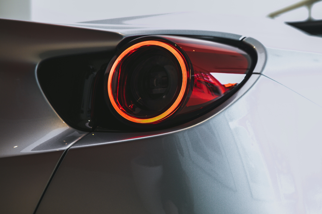 这款法拉利售价不到300万，你还会选择911和兰博基尼吗？