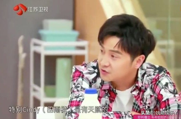 田亮你完了！森碟都和你一样高了，网友：复制粘贴的一家人