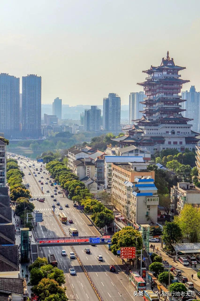 李子柒“隱居”地公開,這座比成都還安逸的城市,究竟是什麼地方