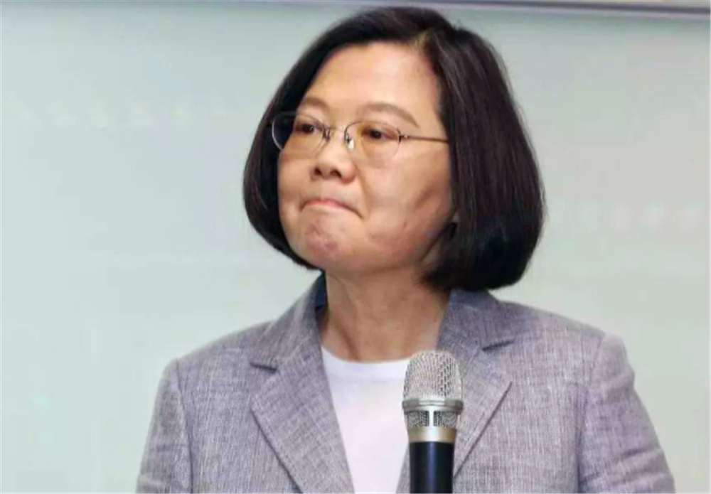 蔡英文�獨裁�引眾怒，港媒批評：法治0分