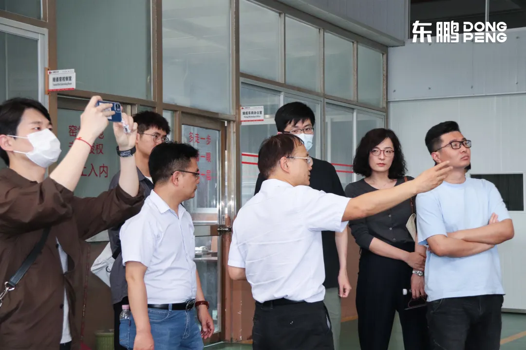 品牌快讯|吴晓波频道团队走进东鹏,探索民族企业新动能