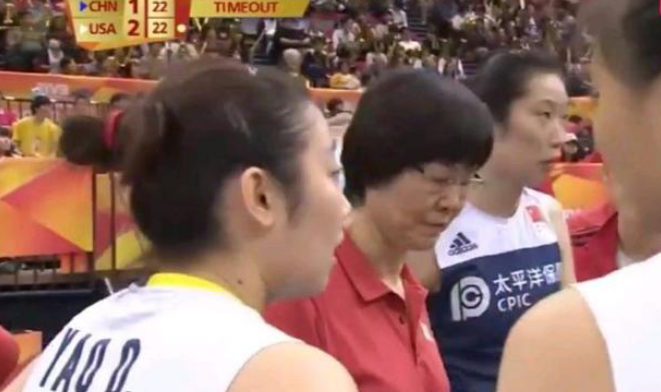 朱婷谈恋爱了？郎平可以放心了，网友说，真是