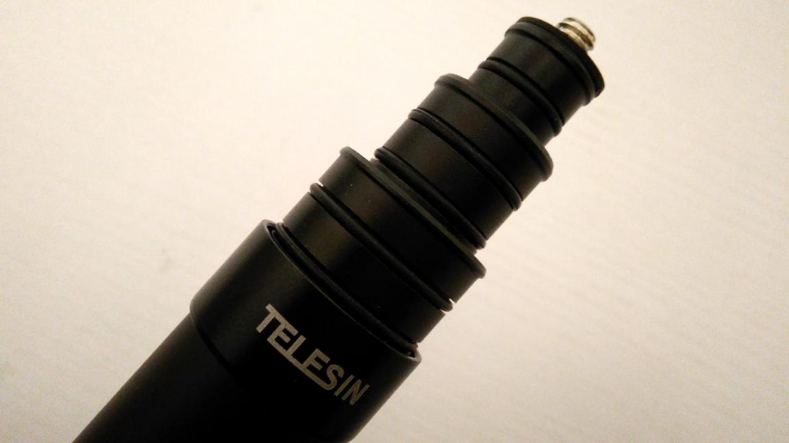 泰迅TELESIN 碳钎维3米自拍杆，拥有无人机的自拍视角