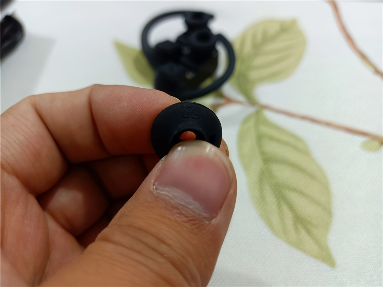 Dacom真无线骨传导运动耳机开箱拆解