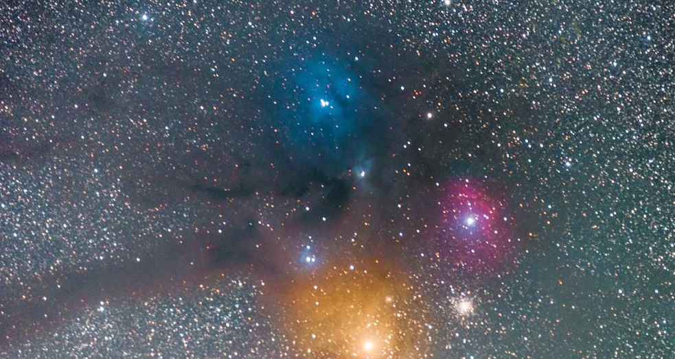 天蝎座心宿二 是南天最亮的红色恒星 位于天赤道以南 宇宙秘探 Mdeditor