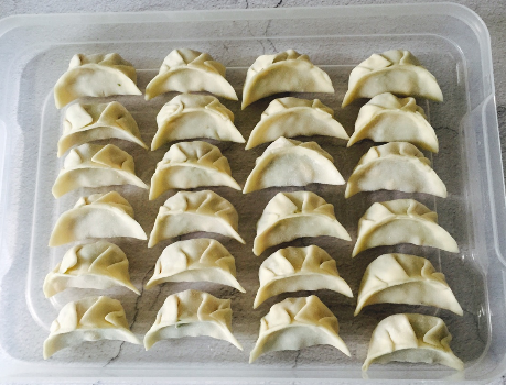圖片[4]-冷凍餃子怎么煮？水開下鍋就錯了 牢記3點 餃子不破皮還鮮香-起舞食譜網