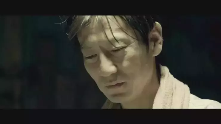 密室+循环,岛国人又拍出了新的风味