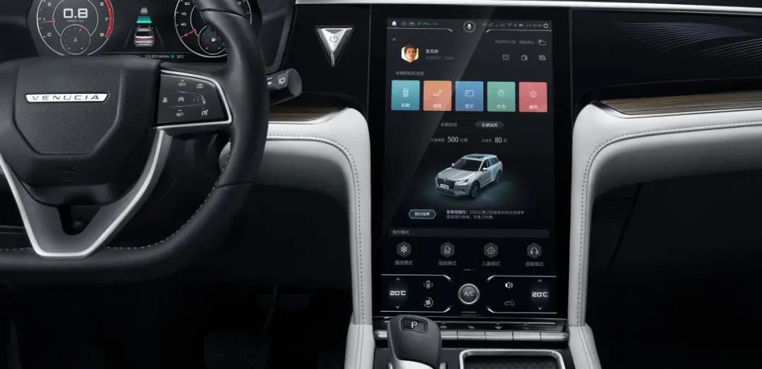 同级少有的轻混增压动力+OTA车机，这款SUV居然不到15万