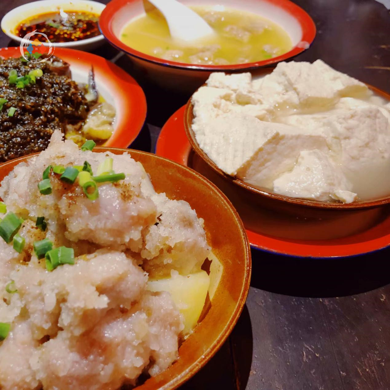 重庆人最爱吃的10家江湖菜，网红餐厅口碑差，饭粑跎不愧是老字号