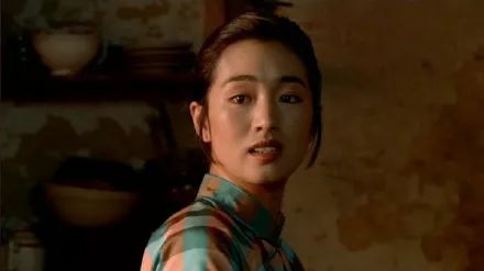 巩俐上位史：从“第三者”到国际女星，她一点