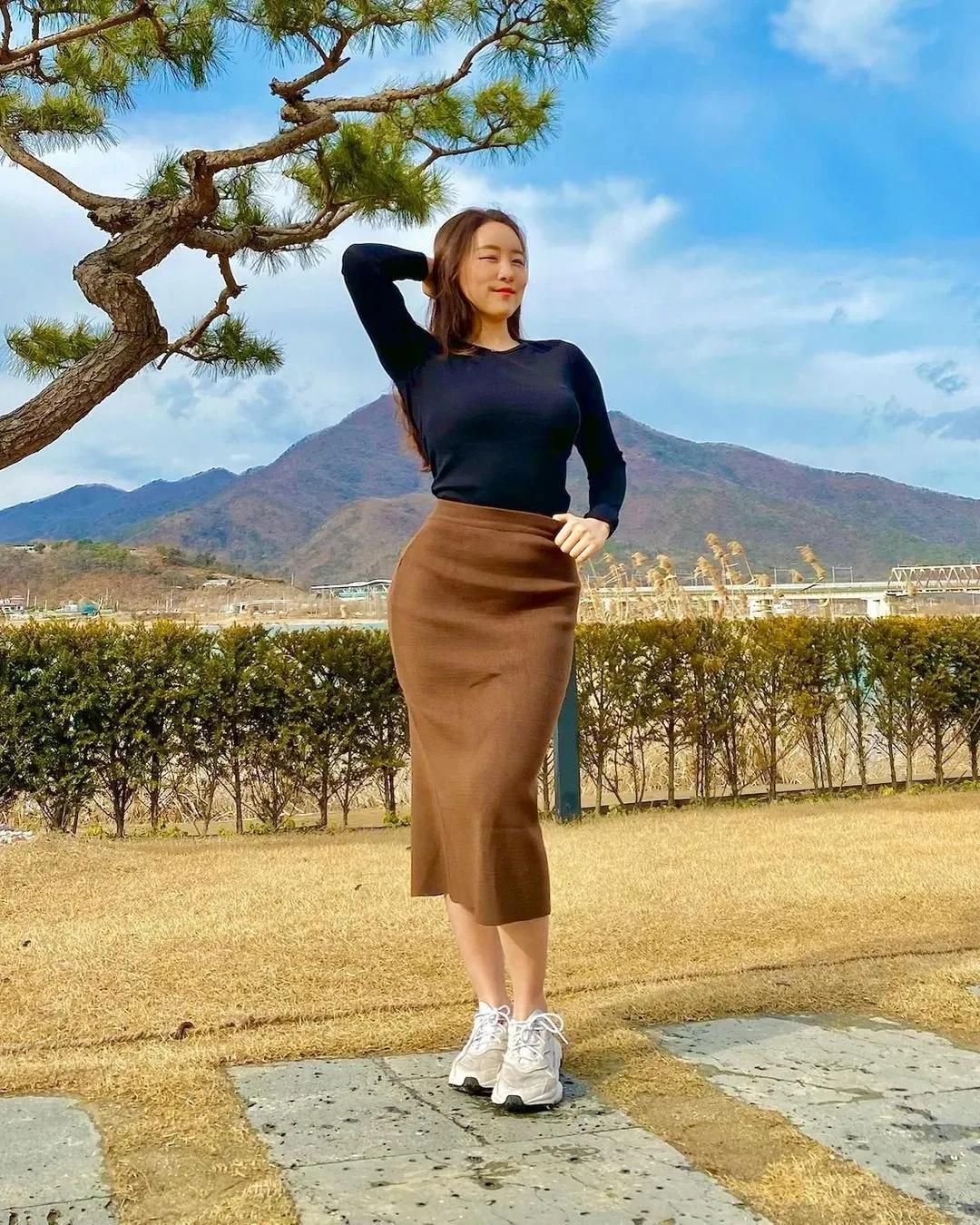 女人味十足微胖美女性感可爱小姐姐你喜欢吗图片
