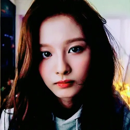 JYP新女团隐藏成员公开?跟少女时代允儿同名;LISA SOLO专辑泄露?