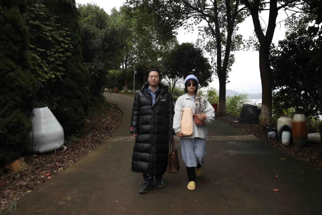 「庐山手工」上课、抢饭、熬夜、摘柿子这些经历你都在吗？