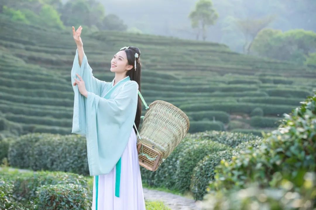 15首最美七绝情诗，首首深情，爱你千千万万遍-第1张图片-非凡网