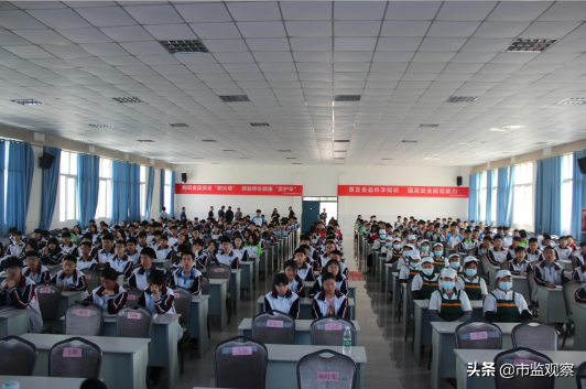 遂宁市市场监管局开展城乡接合部假冒伪劣商品辨假识假和校园食品安全​宣传活动