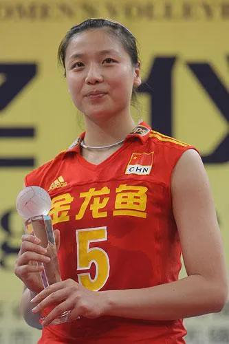 魏秋月的故事：亚洲最美二传，与老公15岁就相识，曾被郎平催婚
