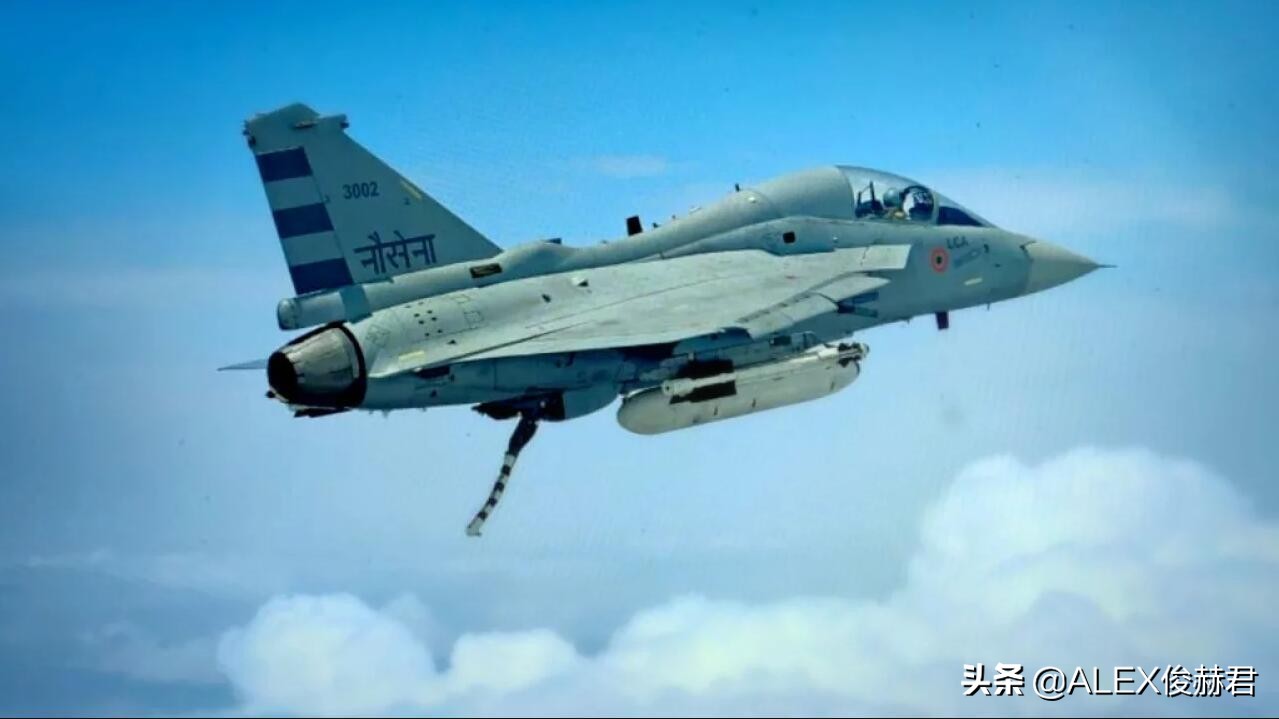 美国海军要买新舰载机，印度：光辉战机，你值得拥有