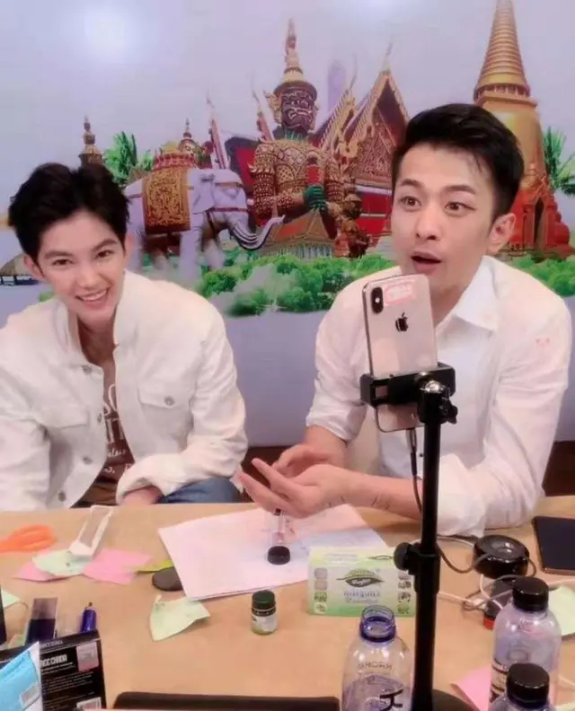 网红辛巴的毁灭之路，2月份高调捐款1.5亿，4月份