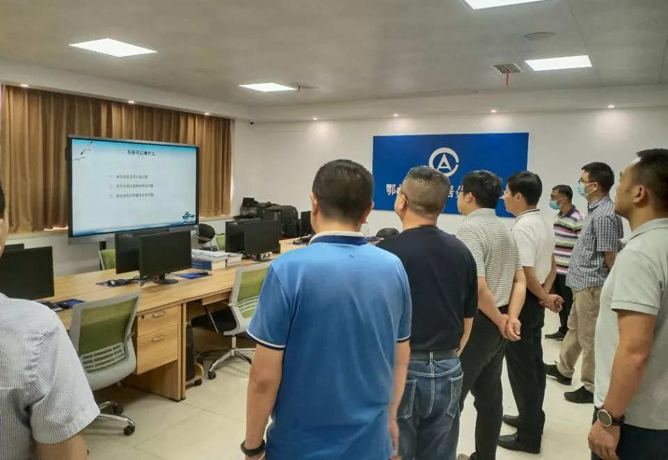 鄂州審計“課題式”研究結碩果《中國審計》推介鄂州審計經驗