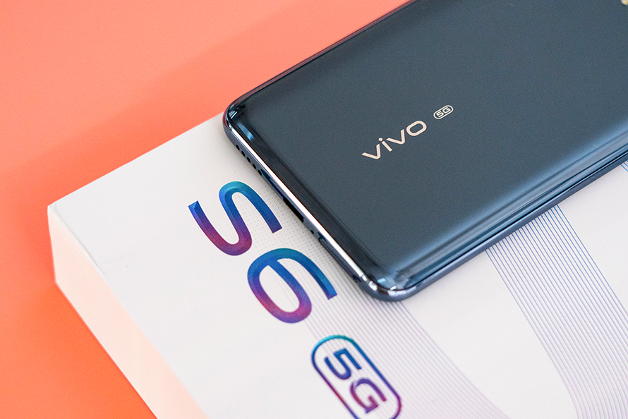 vivo S6测评：性能与拍照的越级之旅